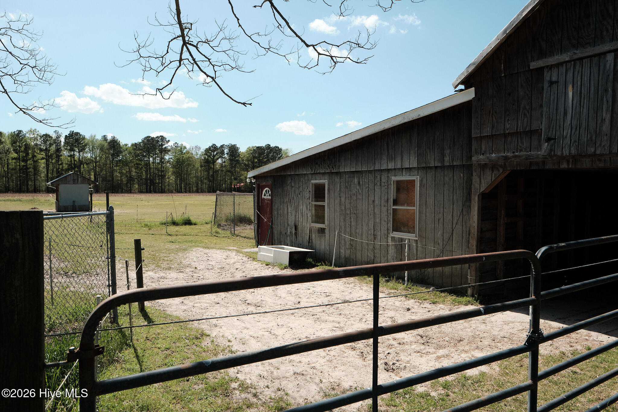 697 Okisko Road Elizabeth City, NC 27909 - Photo 7 of 24 8