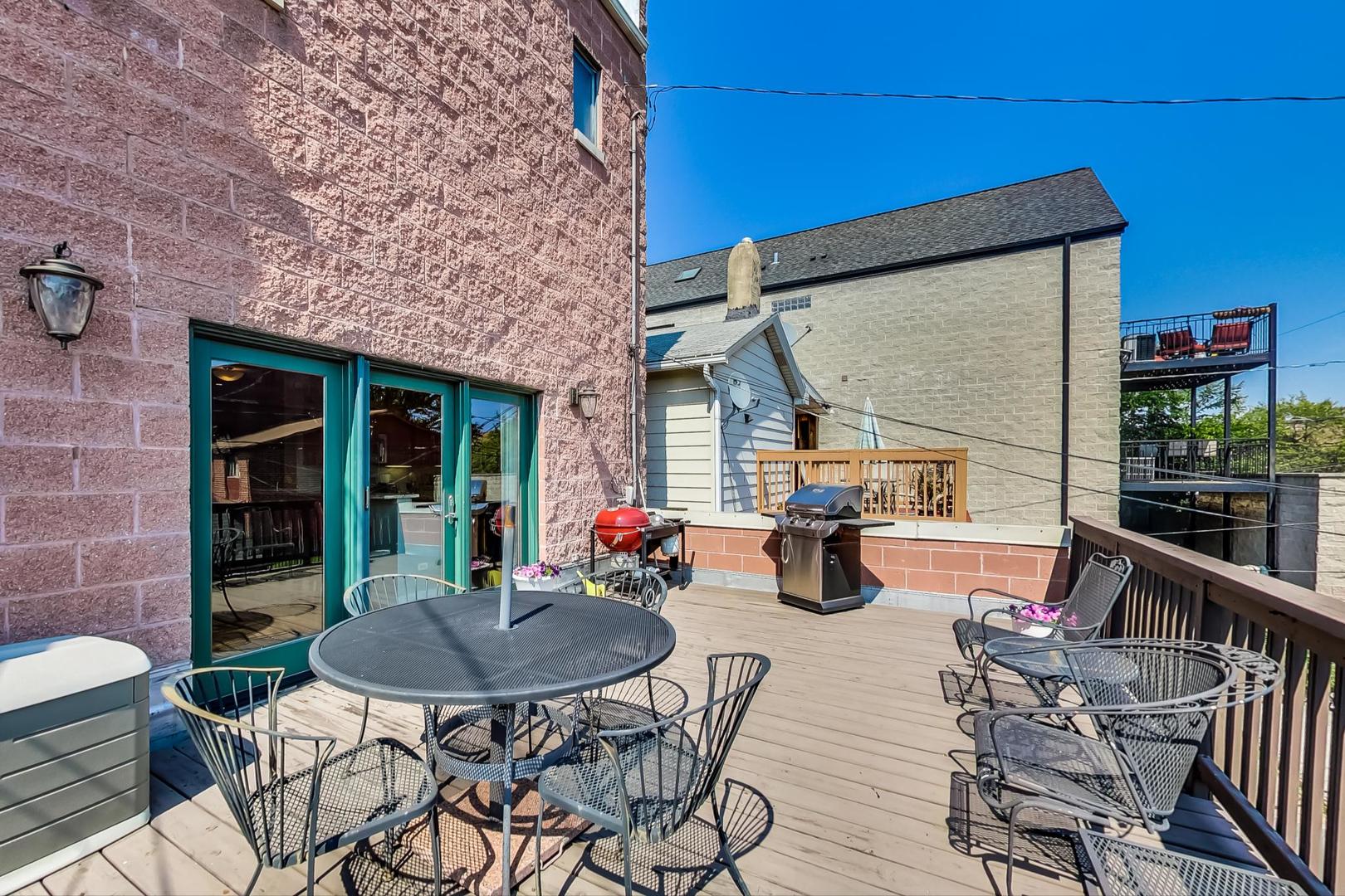 1435 West Fillmore Street, Unit B Chicago, IL 60607 - Photo 17 of 37