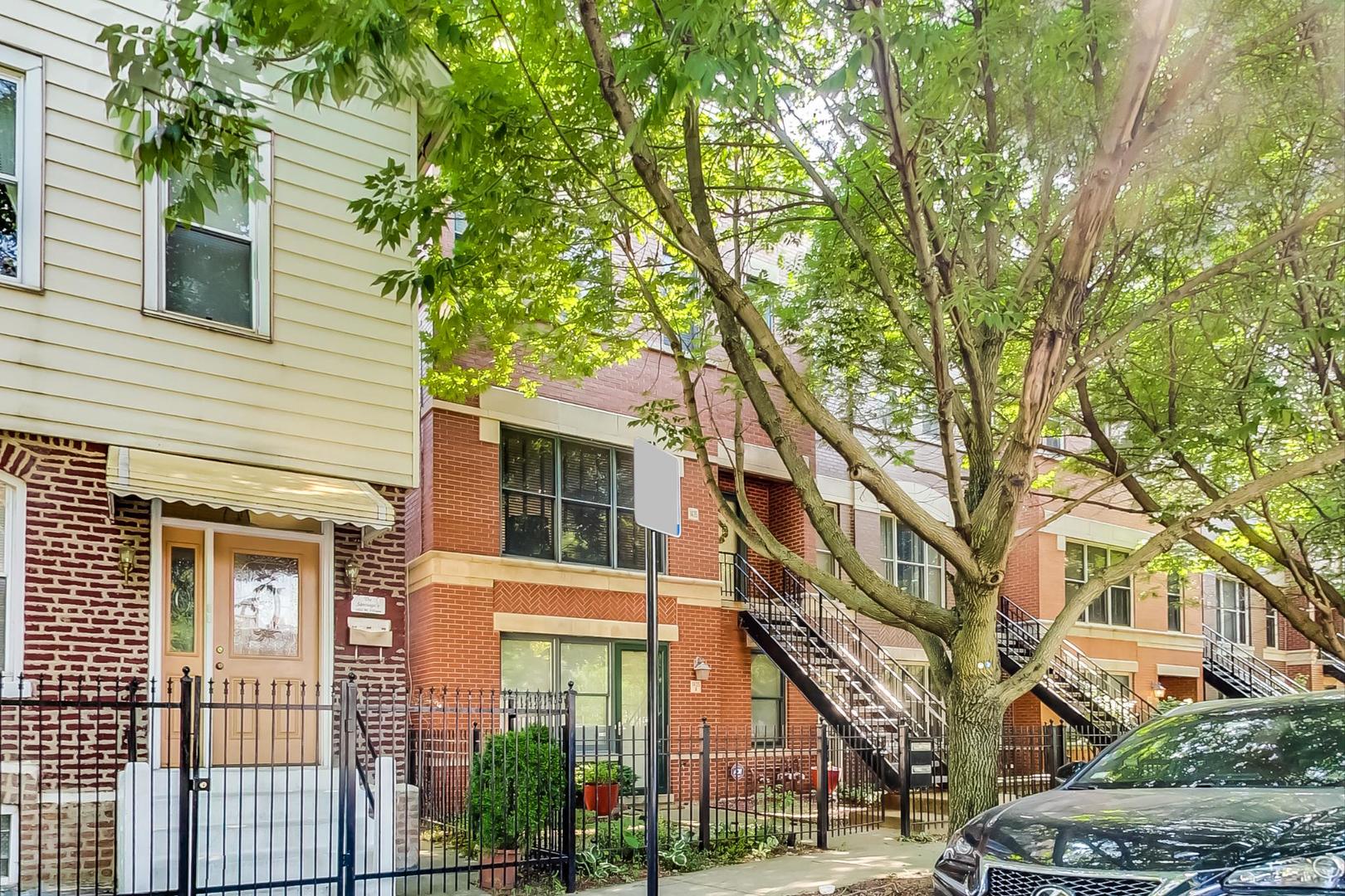 1435 West Fillmore Street, Unit B Chicago, IL 60607 - Photo 3 of 37