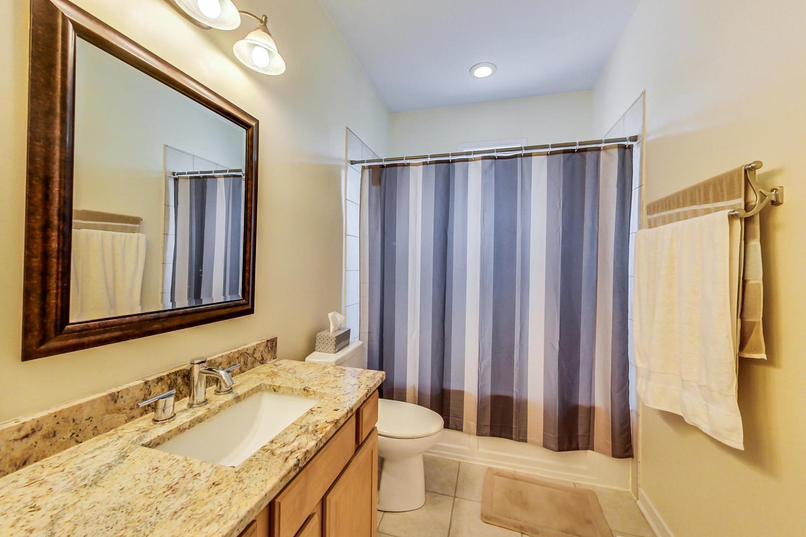 1435 West Fillmore Street, Unit B Chicago, IL 60607 - Photo 22 of 37