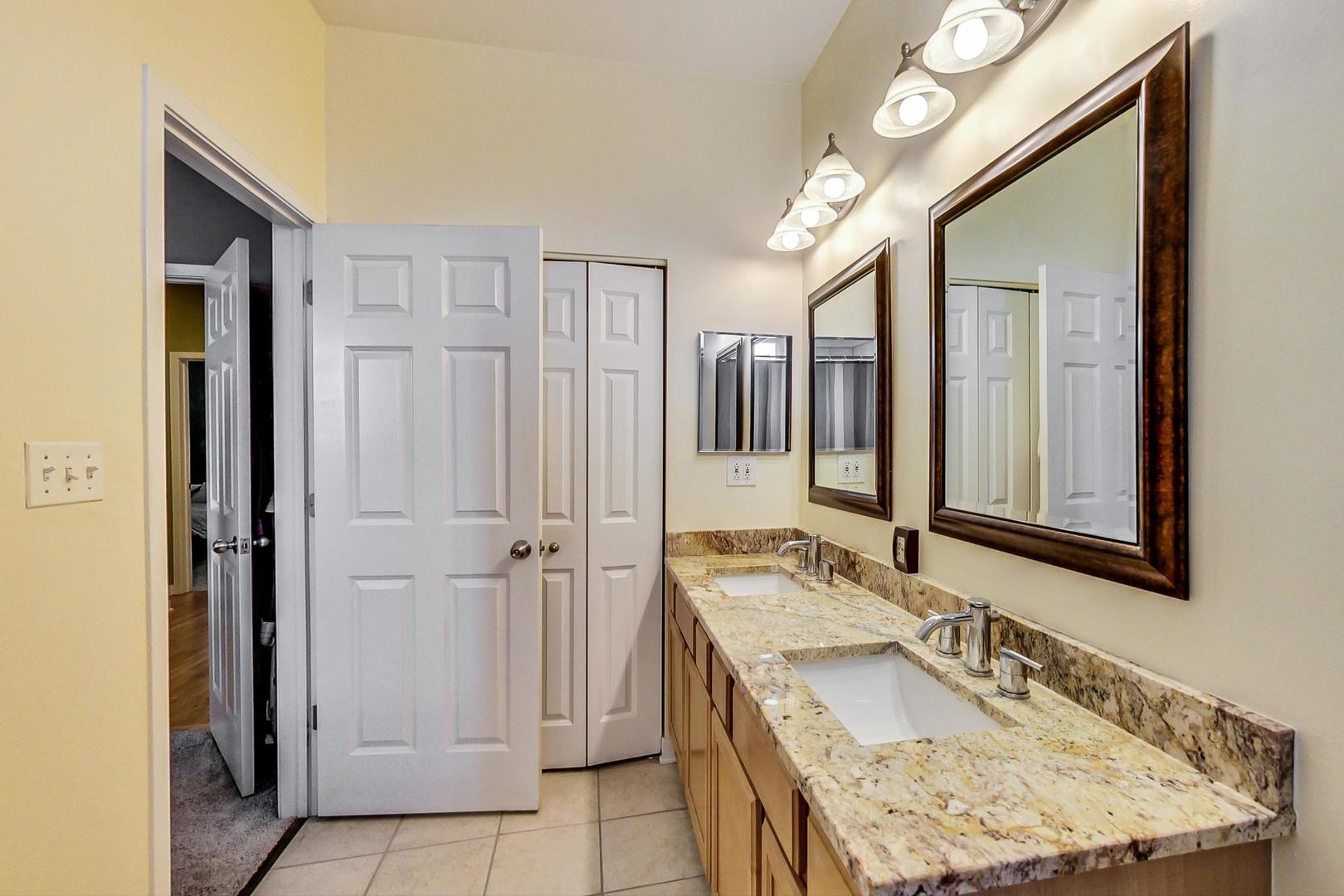 1435 West Fillmore Street, Unit B Chicago, IL 60607 - Photo 23 of 37