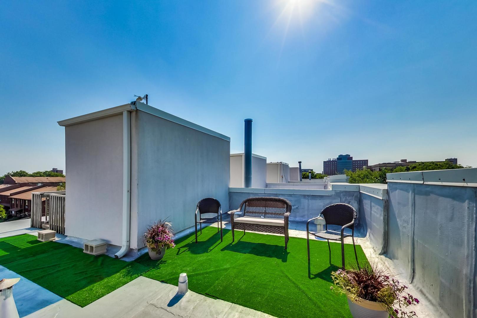 1435 West Fillmore Street, Unit B Chicago, IL 60607 - Photo 32 of 37