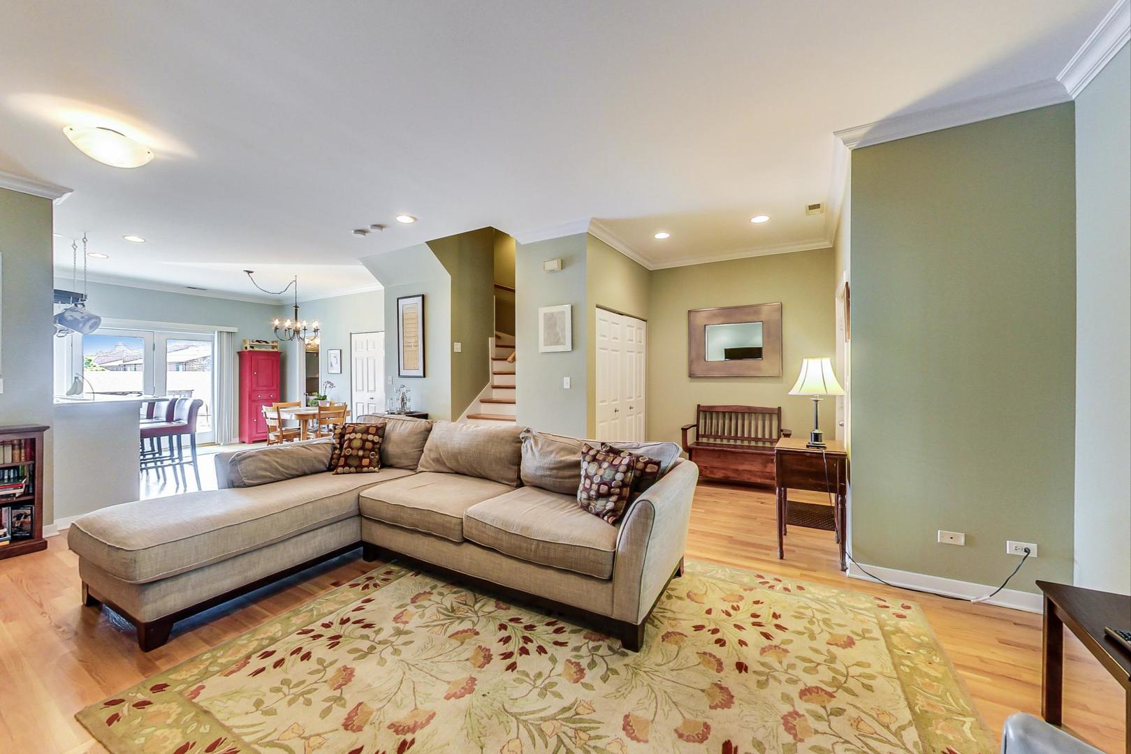 1435 West Fillmore Street, Unit B Chicago, IL 60607 - Photo 7 of 37