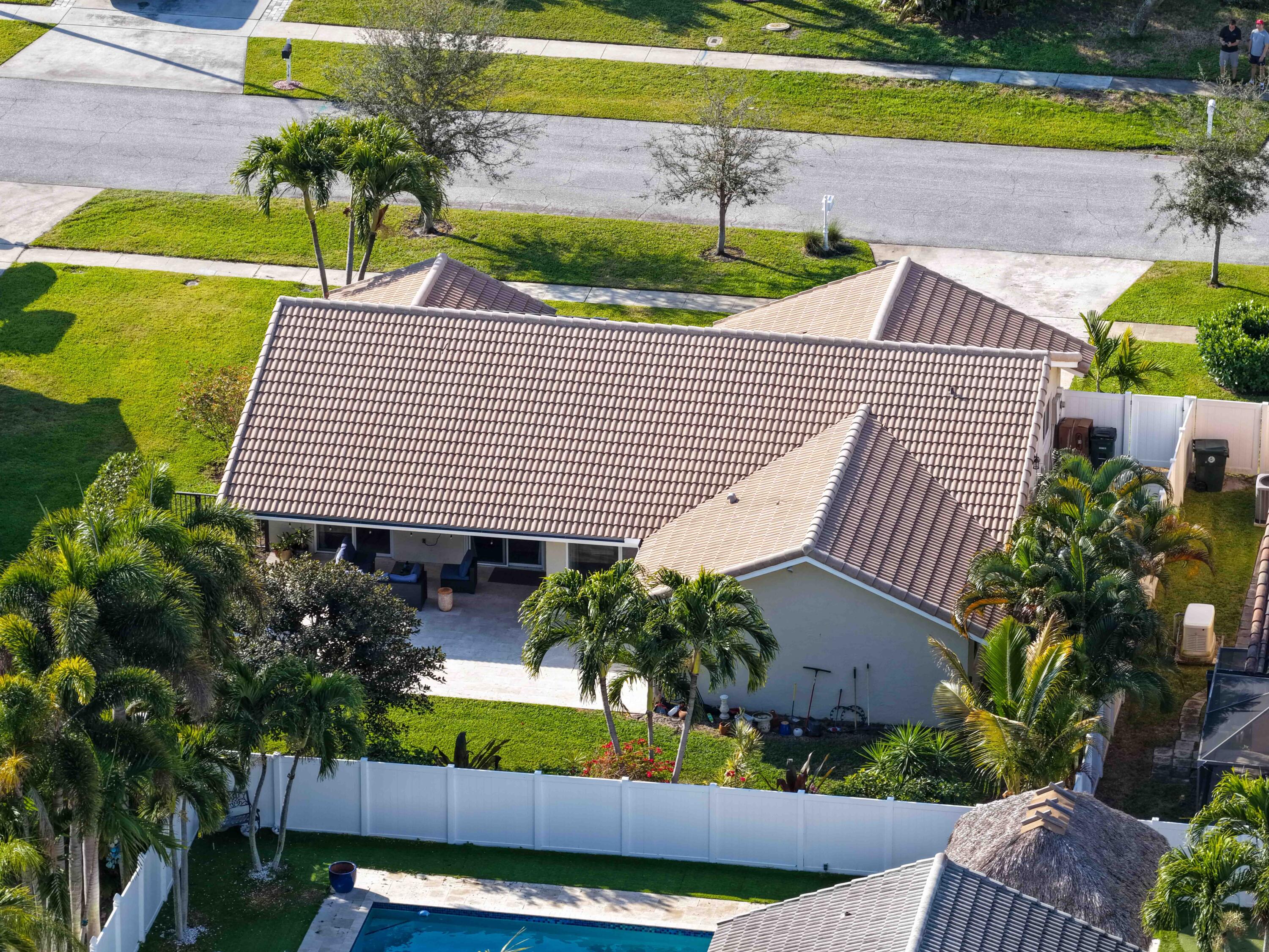 319 Sequoia Lane Boca Raton, FL 33487 - Photo 36 of 37 DJI_20260227090637_0011_D