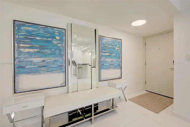 $795,000 | Oceanside, Hallandale Beach, FL 33009