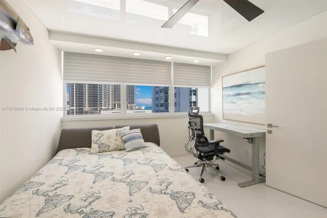 $795,000 | Oceanside, Hallandale Beach, FL 33009