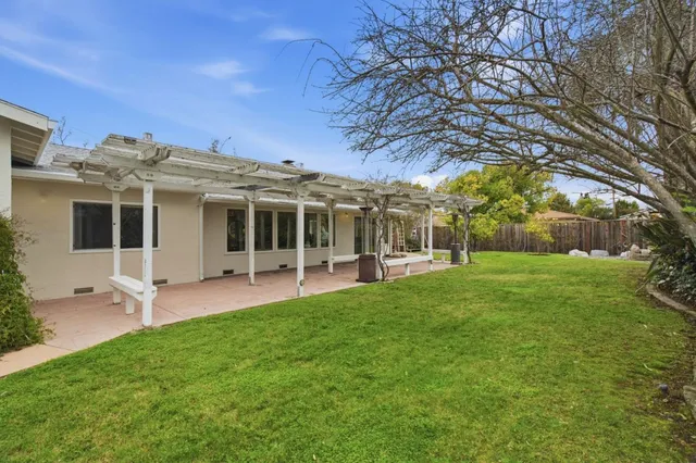 $3,999,888 | 1071 Colony Hills Lane, Cupertino, CA 95014