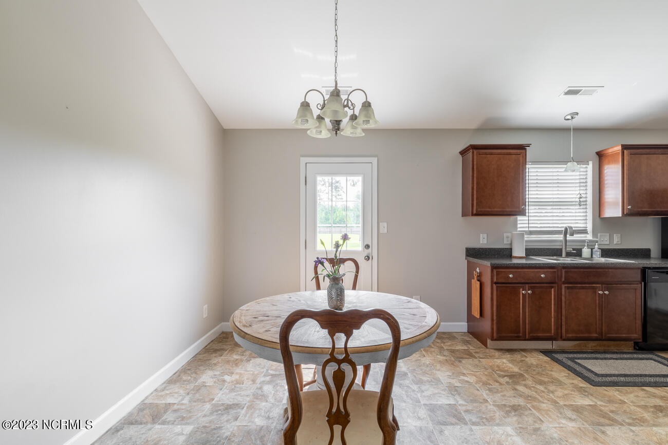302 Basil Court Hubert, NC 28539 - Photo 19 of 34 basil-18