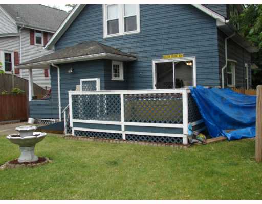 136 Alice Avenue Woonsocket, RI 02895 - Photo 4 of 12 Exterior Back.