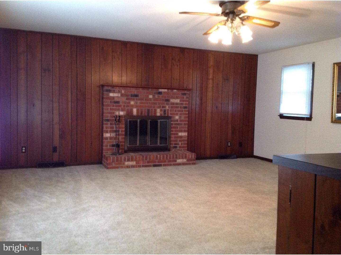 538 Rising Sun Road Camden, DE 19934 - Photo 8 of 24 Family Room