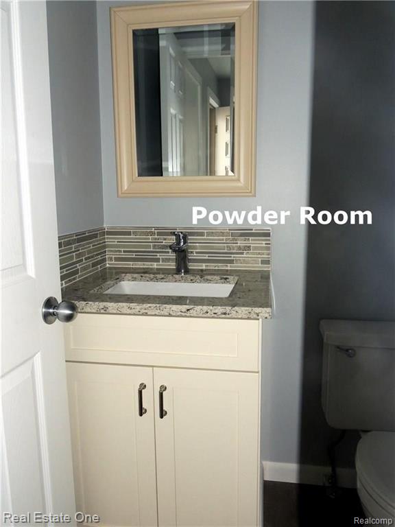 1018 Willow Grove Court, Unit 137 Rochester, MI 48307 - Photo 3 of 32