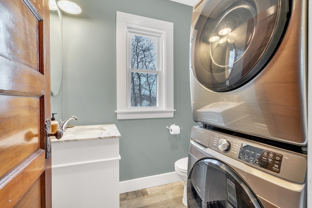 53 High Street Hudson, MA 01749 - Photo 10 of 29 Gallery Image 10