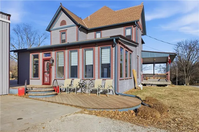 $290,000 | 490 East Main Street, Fillmore, MO 64449