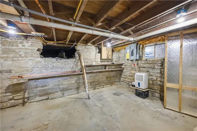 $290,000 | 490 East Main Street, Fillmore, MO 64449