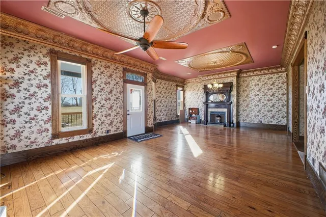 $290,000 | 490 East Main Street, Fillmore, MO 64449