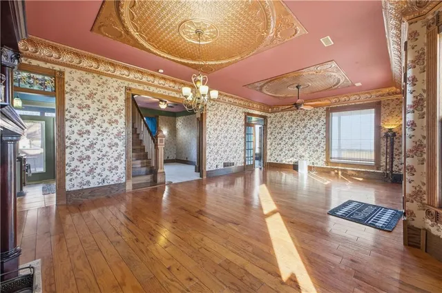 $290,000 | 490 East Main Street, Fillmore, MO 64449