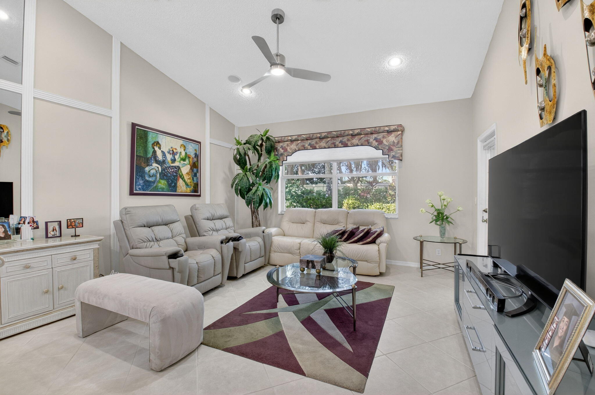 6165 Petunia Road Delray Beach, FL 33484 - Photo 5 of 68 Living Room