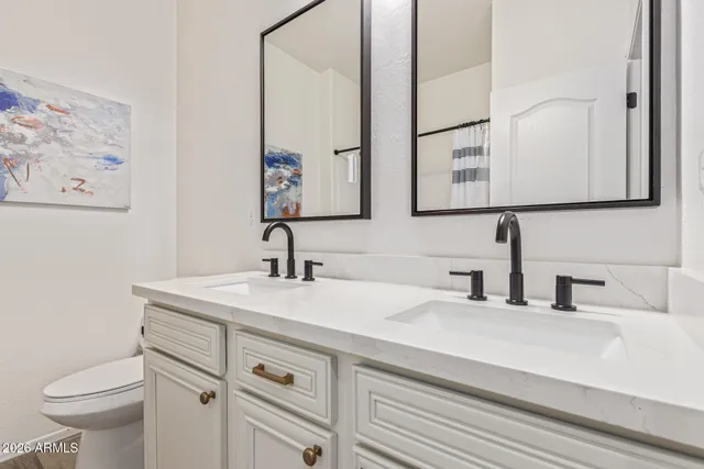 $879,500 | 3705 East Bartlett Way, Chandler, AZ 85249