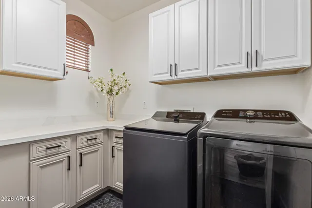 $879,500 | 3705 East Bartlett Way, Chandler, AZ 85249