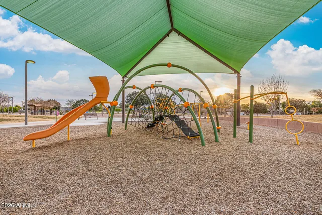 $879,500 | 3705 East Bartlett Way, Chandler, AZ 85249