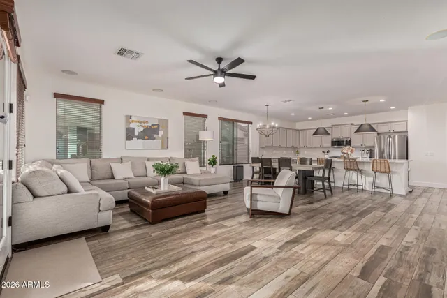 $879,500 | 3705 East Bartlett Way, Chandler, AZ 85249