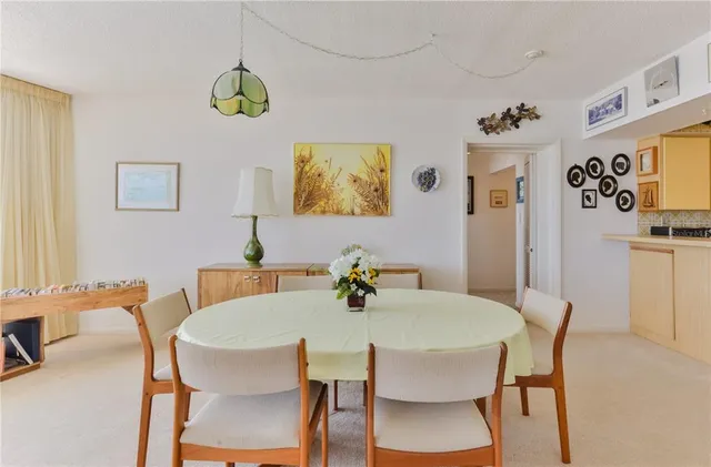 $575,000 | 1133 Ocean Shore Boulevard, Unit 303, Ormond Beach, FL 32176