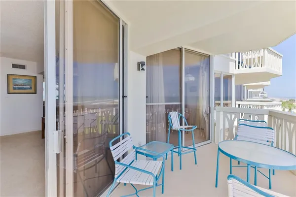 $575,000 | 1133 Ocean Shore Boulevard, Unit 303, Ormond Beach, FL 32176
