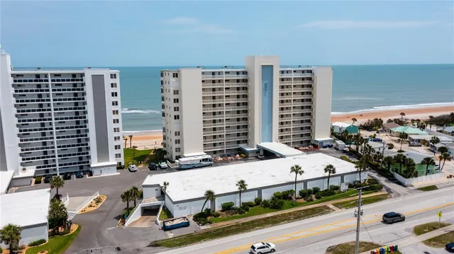 $575,000 | 1133 Ocean Shore Boulevard, Unit 303, Ormond Beach, FL 32176