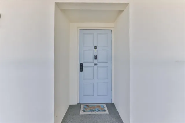 $575,000 | 1133 Ocean Shore Boulevard, Unit 303, Ormond Beach, FL 32176