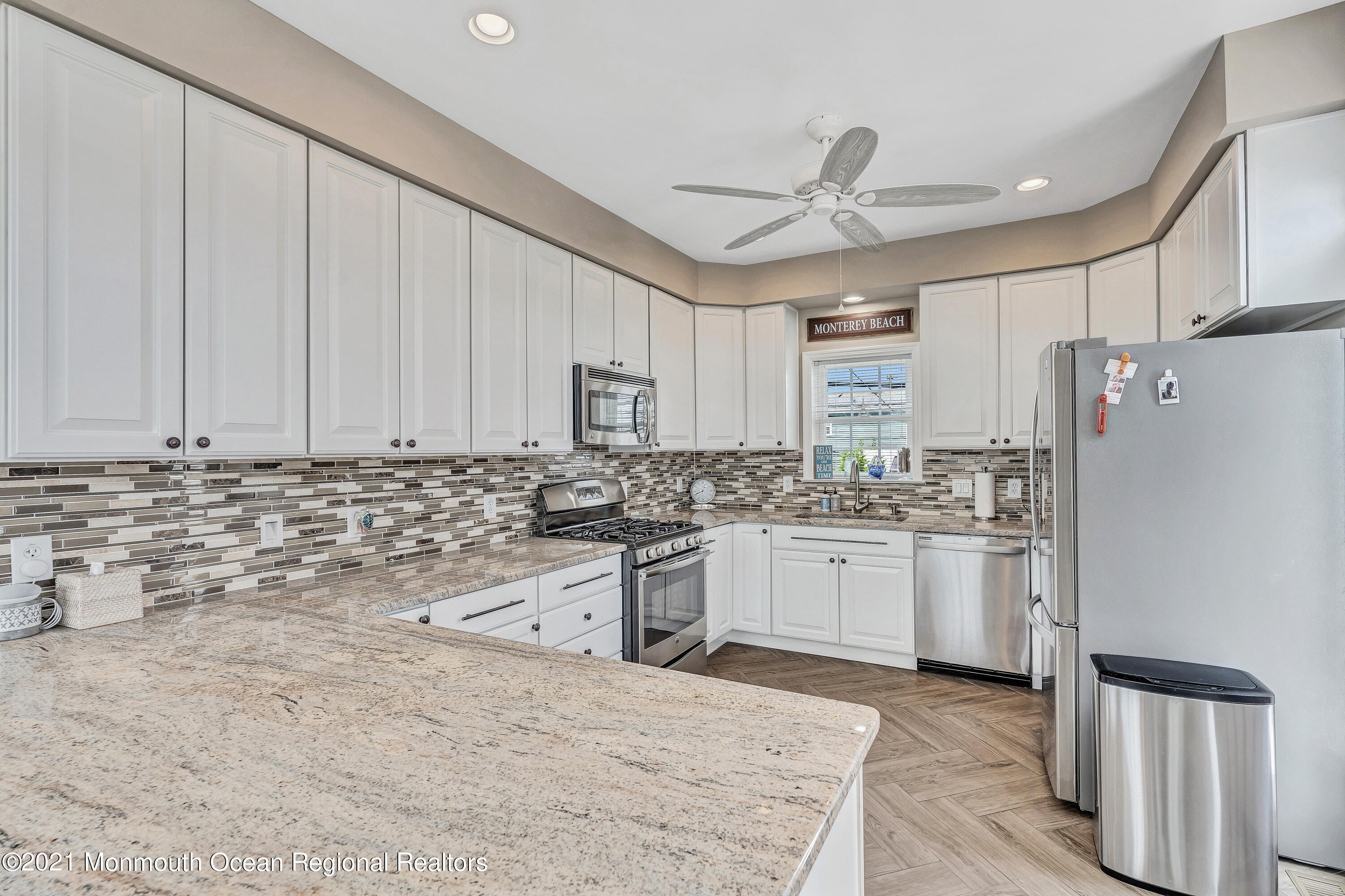 102 Del Monte Road Lavallette, NJ 08735 - Photo 16 of 58 4 (8)