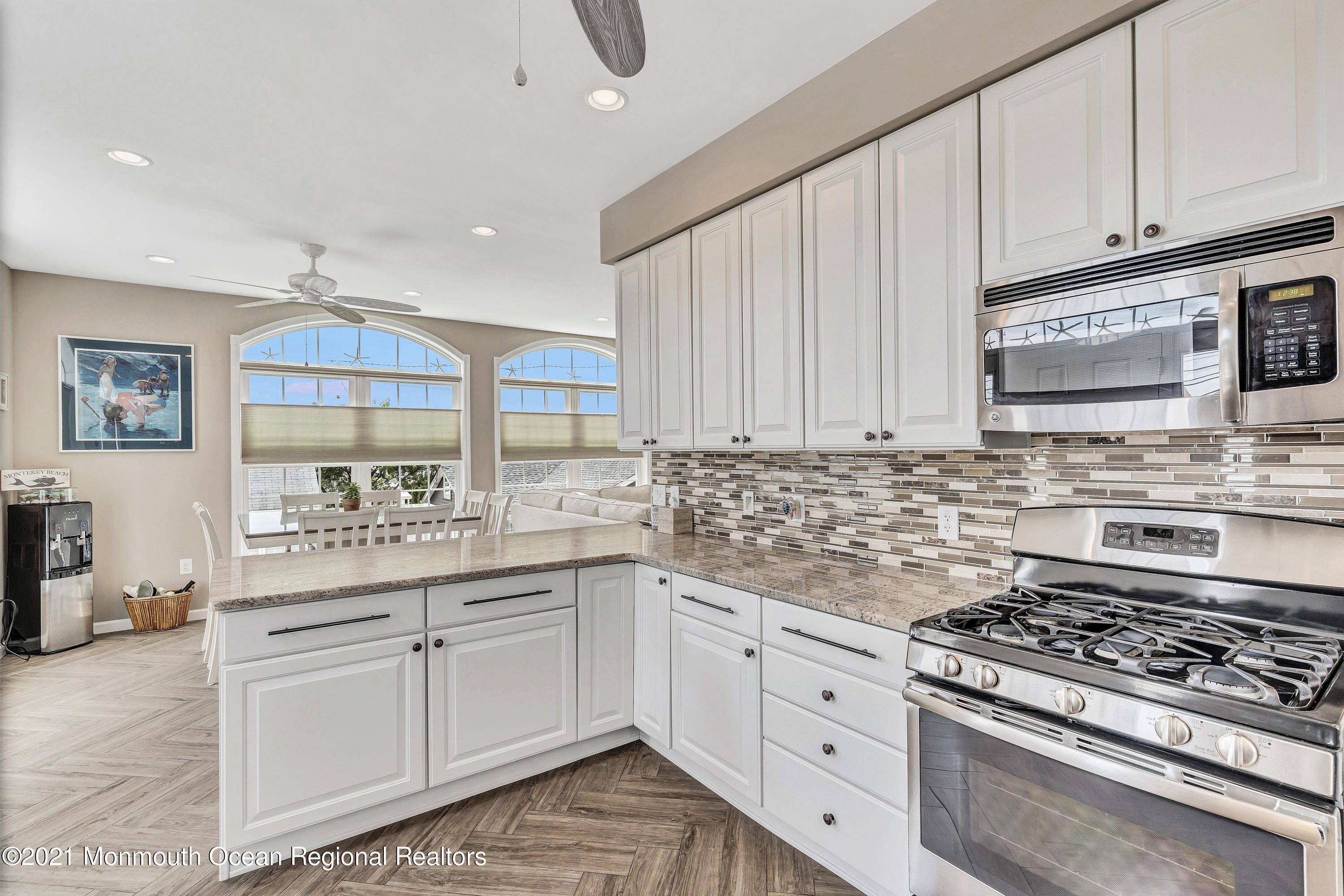 102 Del Monte Road Lavallette, NJ 08735 - Photo 19 of 58 4 (11)