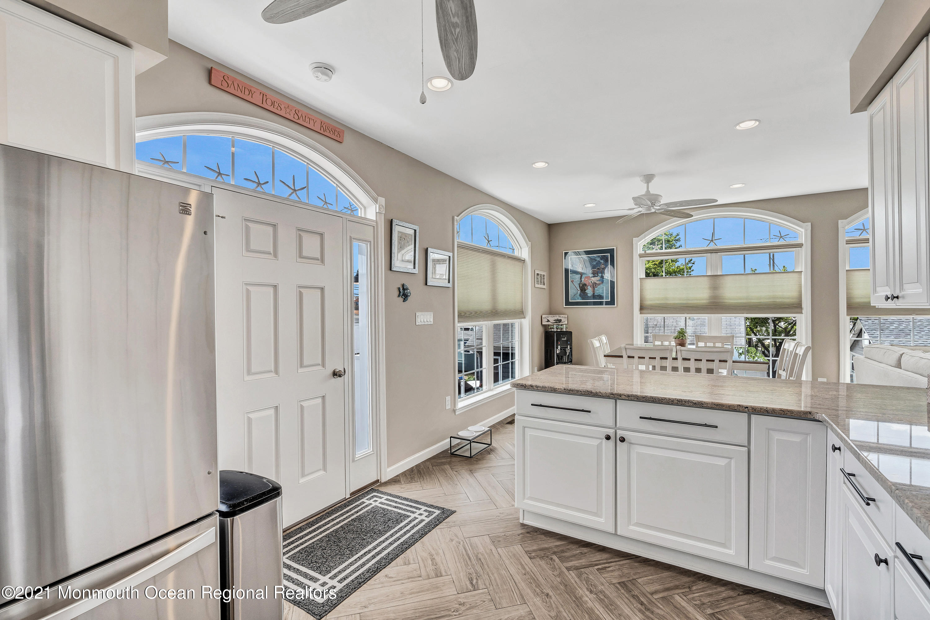 102 Del Monte Road Lavallette, NJ 08735 - Photo 9 of 58 4 (1)