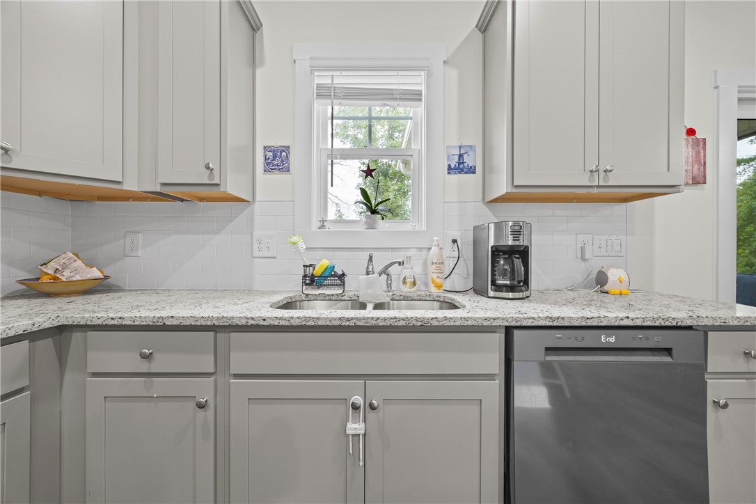 707 Comet View Court Westminster, SC 29693 - Photo 12 of 49