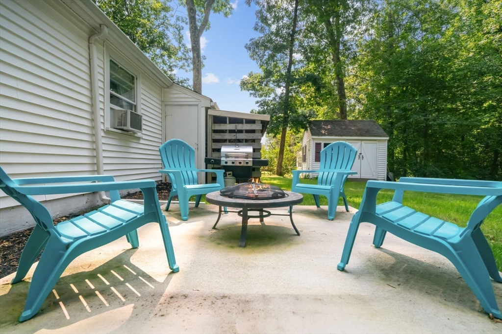 32 Anawan Road North Attleboro, MA 02760 - Photo 38 of 42