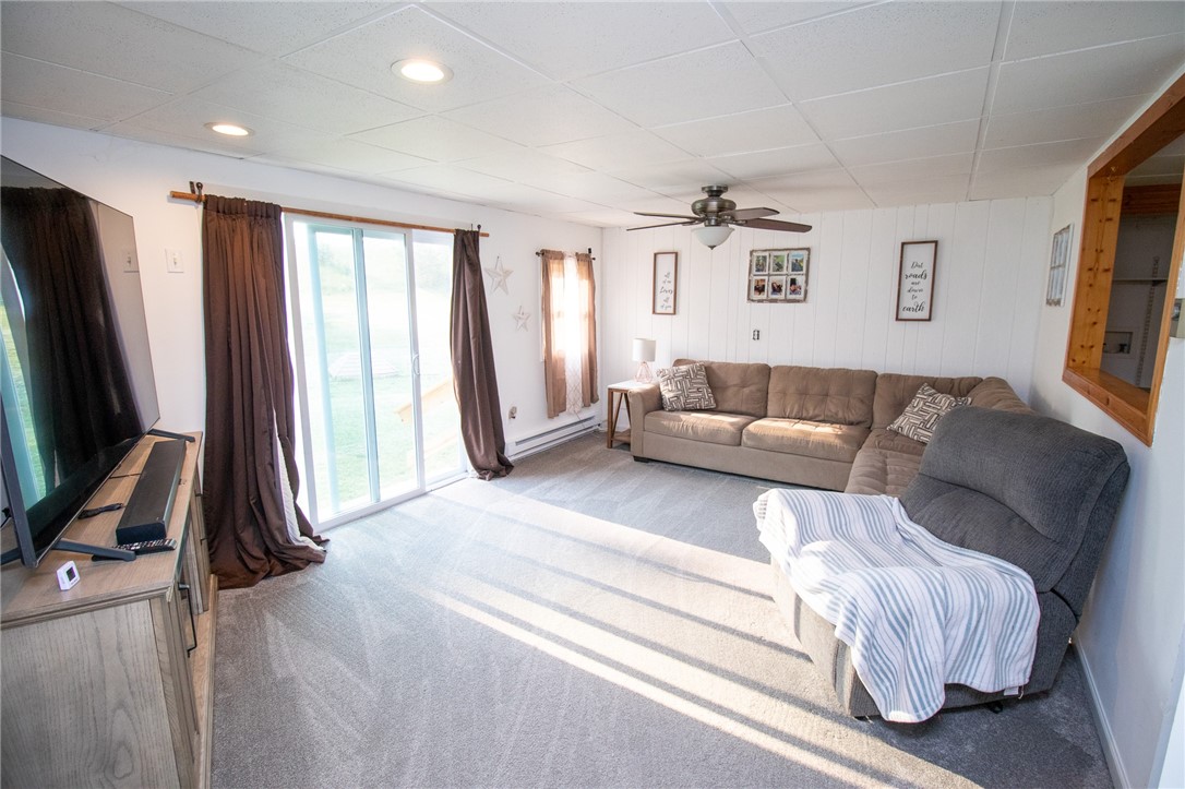 1272 Sleight Road Arcadia, NY 14513 - Photo 6 of 41