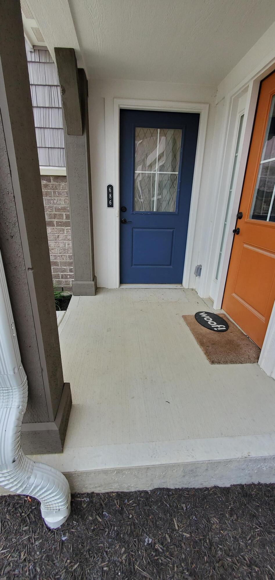 686 Daphne Way Fort Mitchell, KY 41017 - Photo 2 of 32 20240426_122534