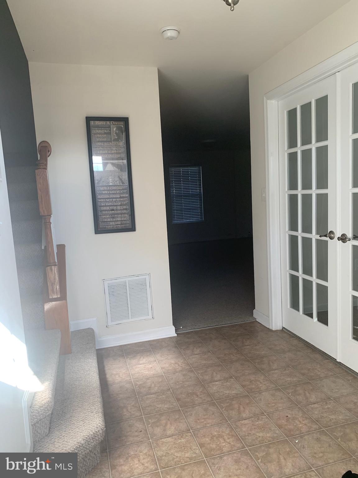 103 Alba Road, Unit 101 Fredericksburg, VA 22405 - Photo 3 of 22 Foyer From Front Entrance