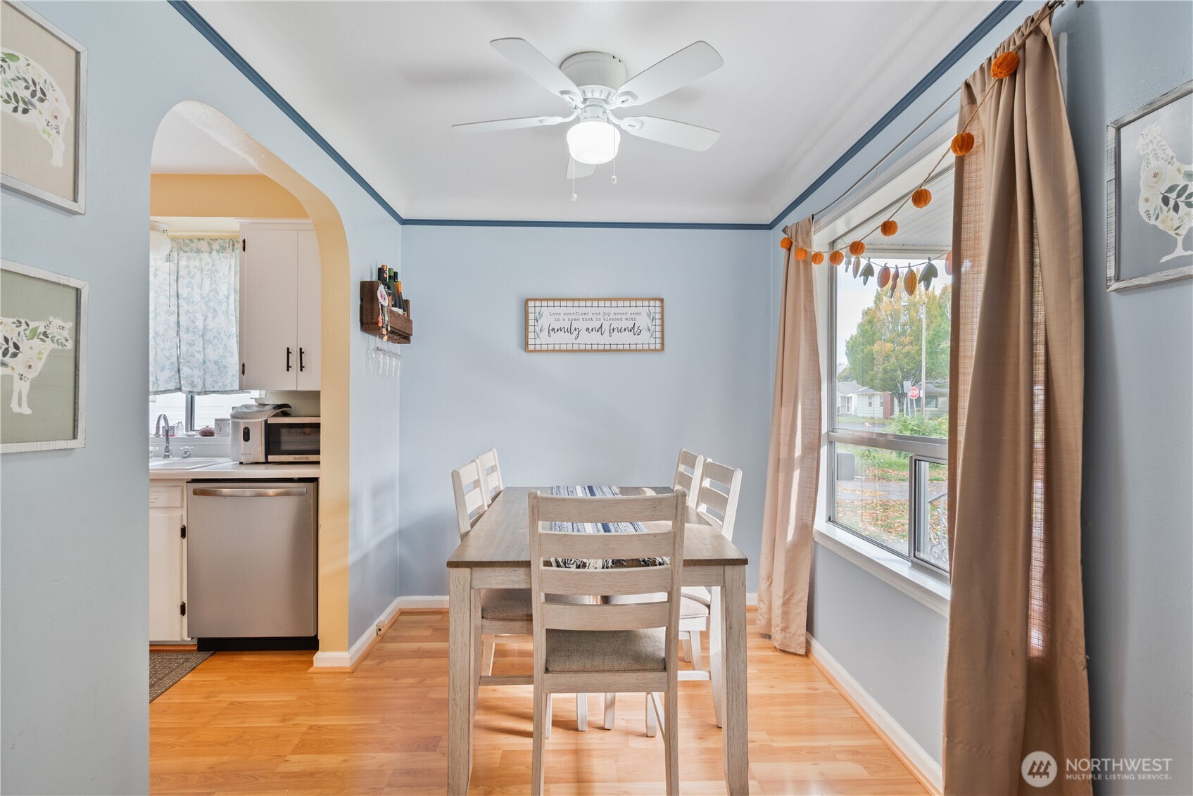 467 19th Avenue Longview, WA 98632 - Photo 8 of 30 a view of a dining room with furniture window and wooden floor