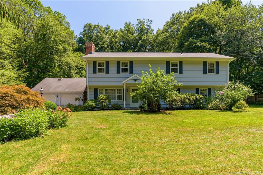 10 Twopence Road Ridgefield, CT 06877 - Photo 1 of 1