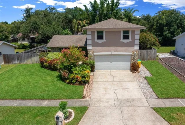 $565,000 | 2589 Knoll Street West, Palm Harbor, FL 34683