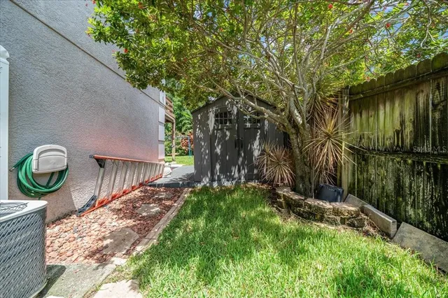 $565,000 | 2589 Knoll Street West, Palm Harbor, FL 34683