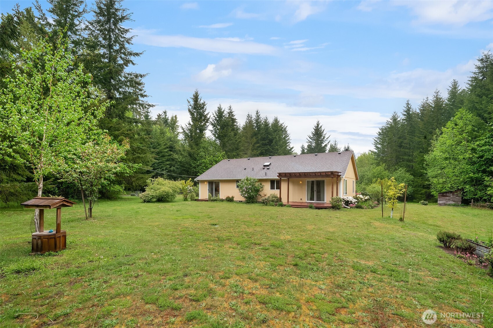 102 Round Top Road Mineral, WA 98355 - Photo 10 of 33