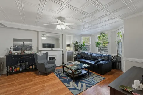 $975,000 | 532 Palisade Avenue, Jersey City, NJ 07307