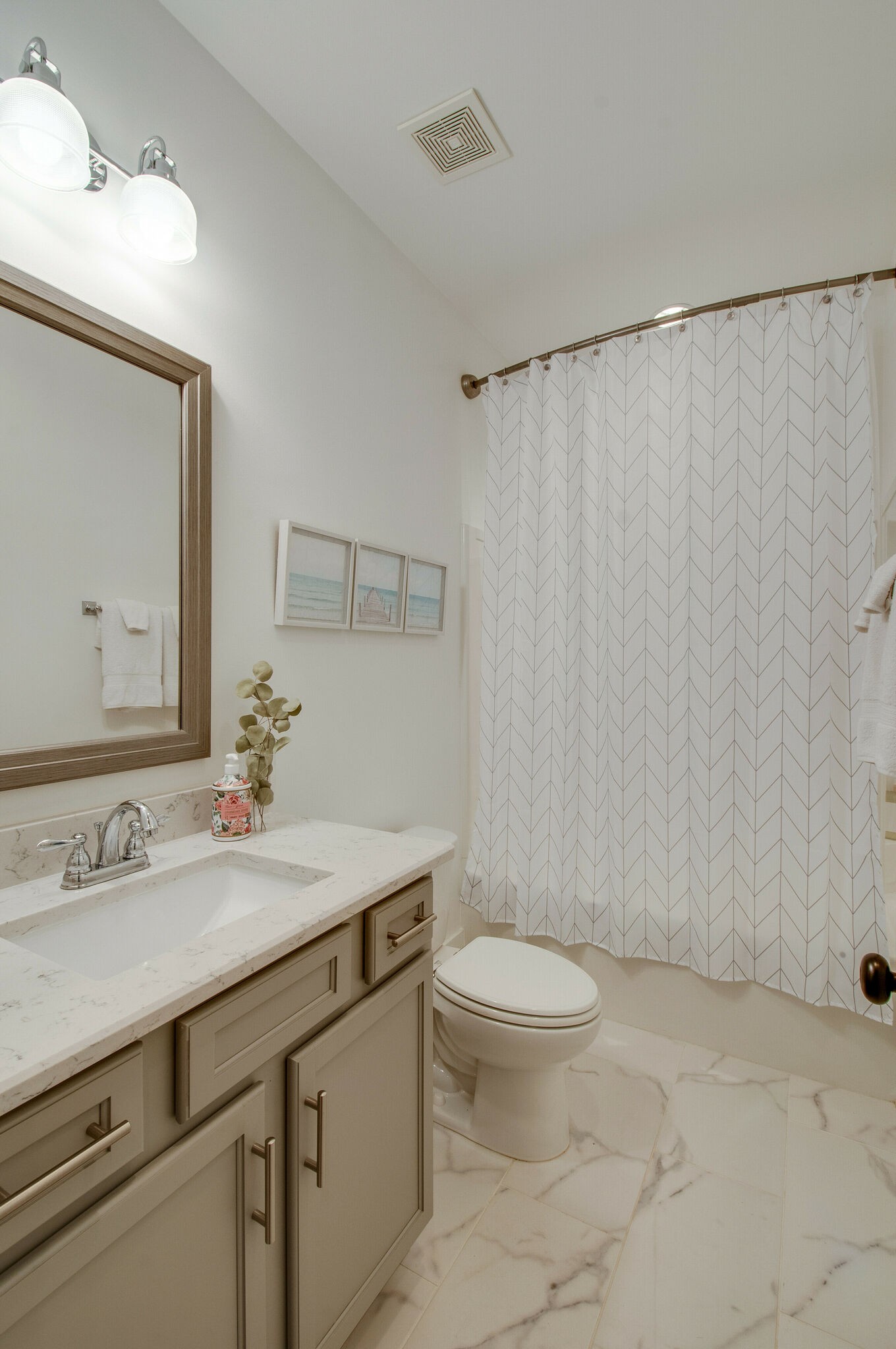 430 Beamon Drive Franklin, TN 37064 - Photo 11 of 62 a bathroom with a sink a toilet and a mirror