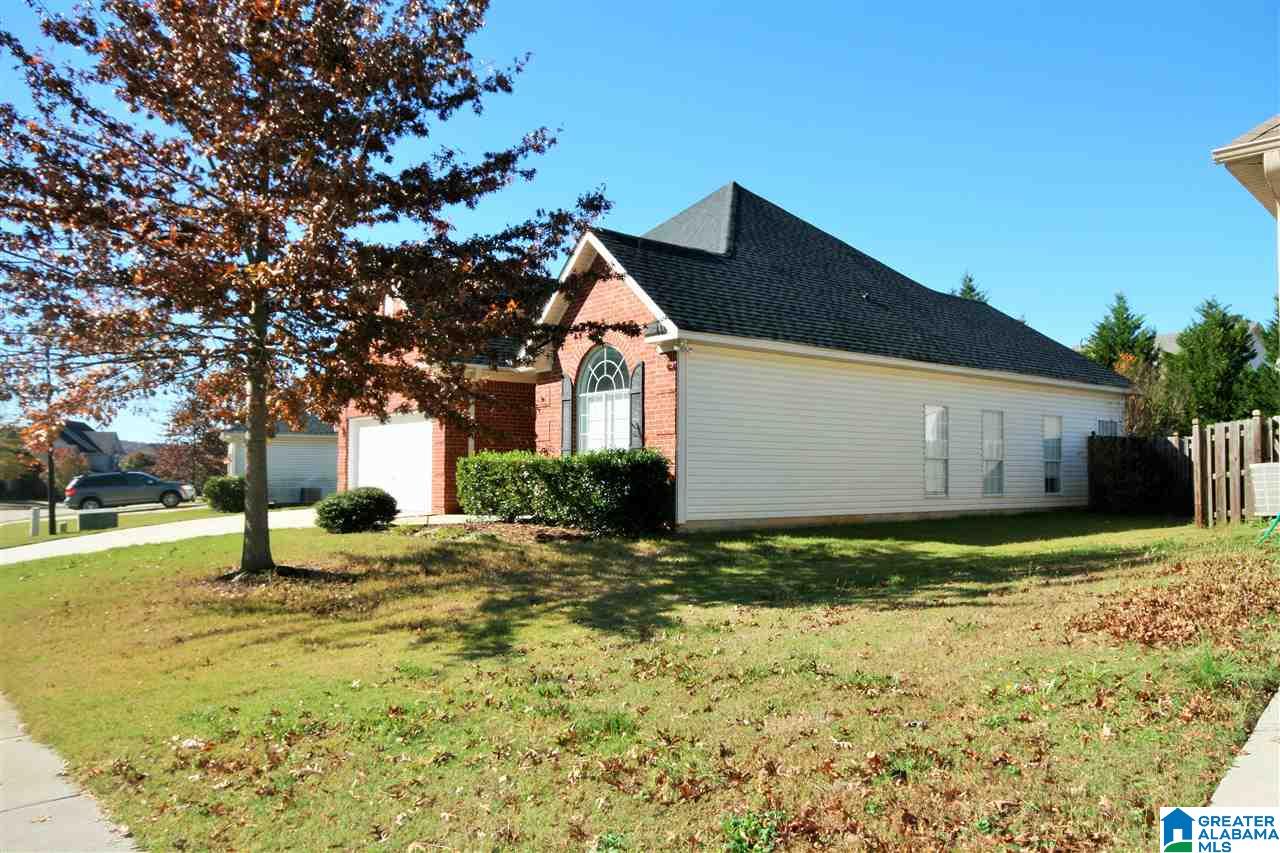 2109 Forest Lakes Lane Sterrett, AL 35147 - Photo 2 of 28
