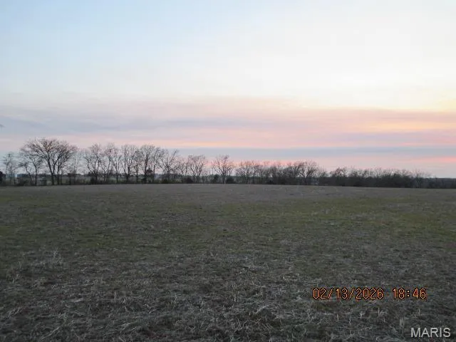 $826,500 | 8160 North Highway 61, Perryville, MO 63775