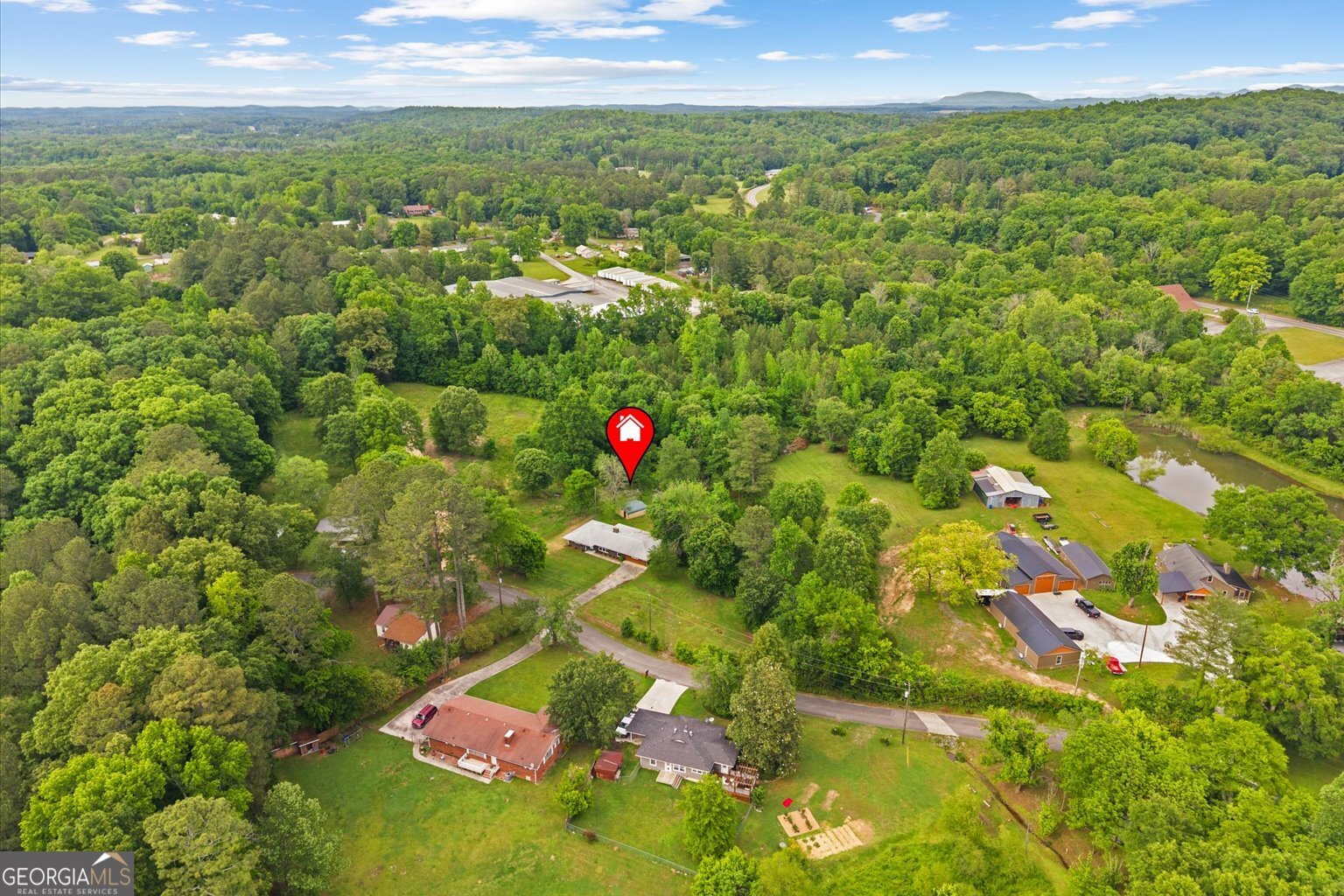 552 Dantzler Circle Dalton, GA 30721 - Photo 18 of 20 a view of a city