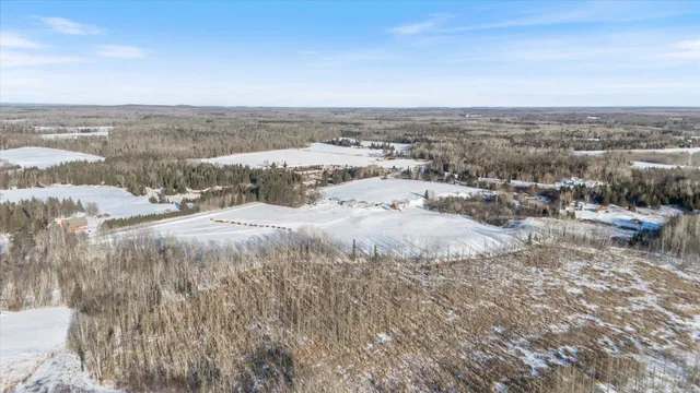 $399,999 | 13601 East County Road 578, Goodland, MN 55742