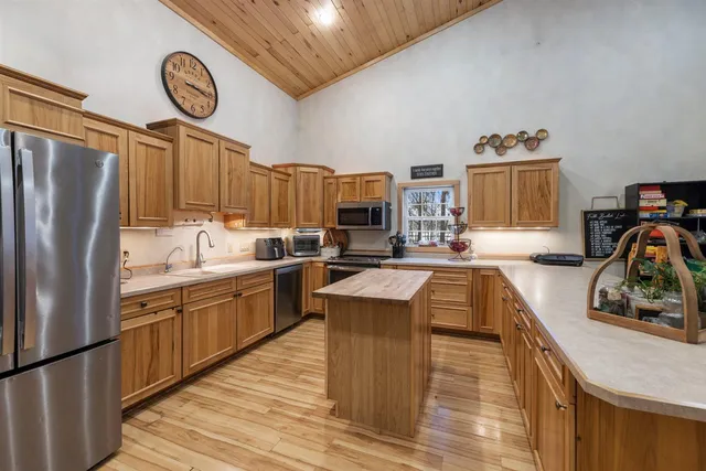 $399,999 | 13601 East County Road 578, Goodland, MN 55742