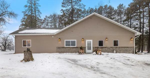 $399,999 | 13601 East County Road 578, Goodland, MN 55742